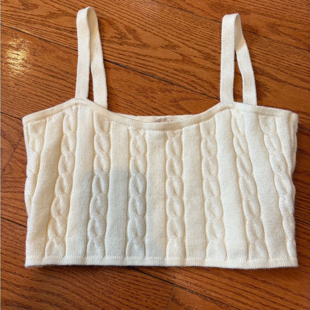 Altar’d State Cream Cable Knit Cropped Sweater Tank Top – Size M